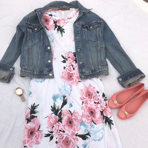 Floral maxi dress with pockets - Picture 2 of 3